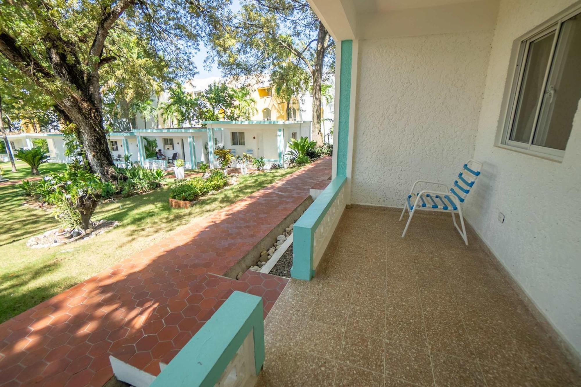 Bungalow #15 At Waterfront Playa Alicia Sosúa 外观 照片